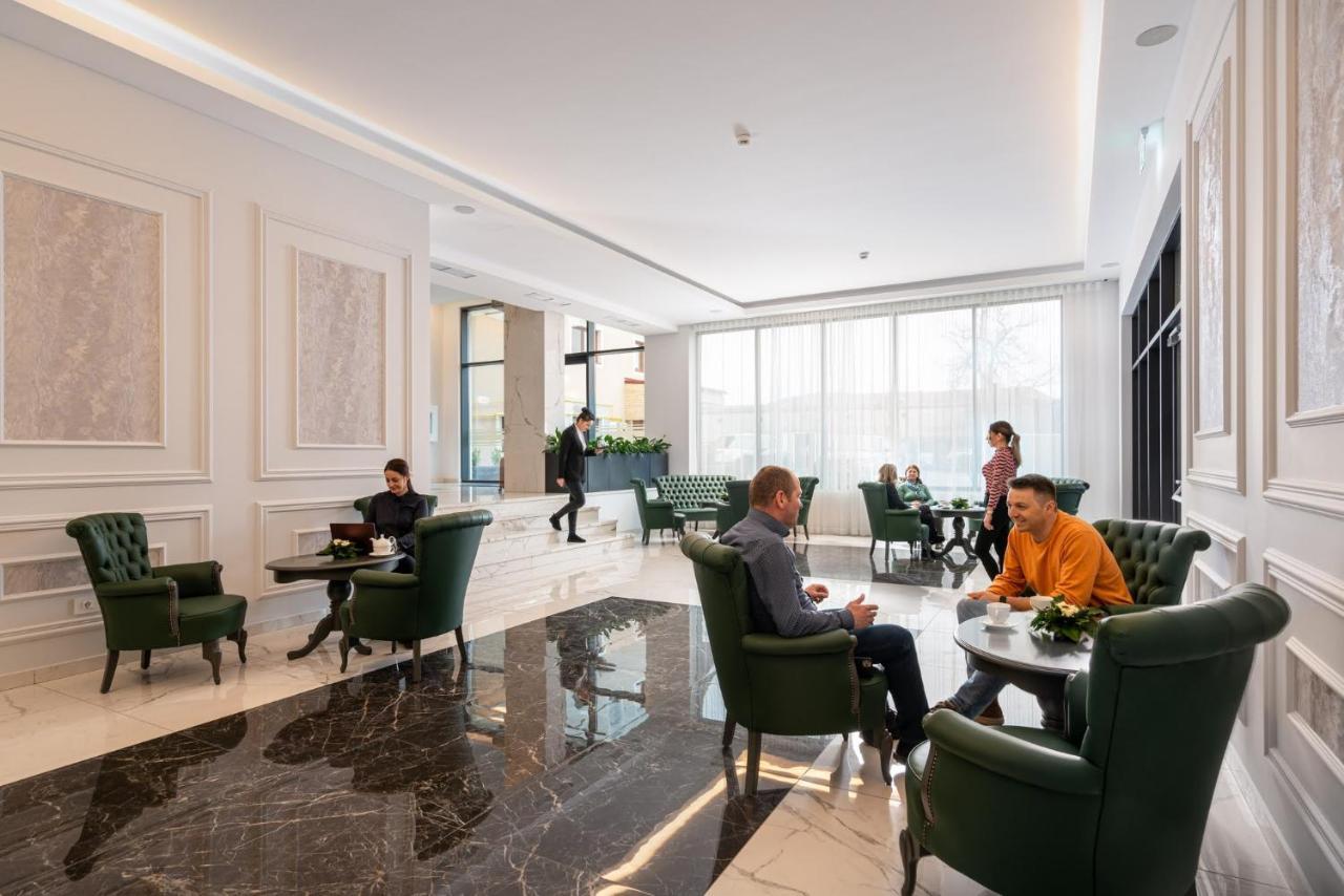 Hotel Leul De Aur Sebeş المظهر الخارجي الصورة