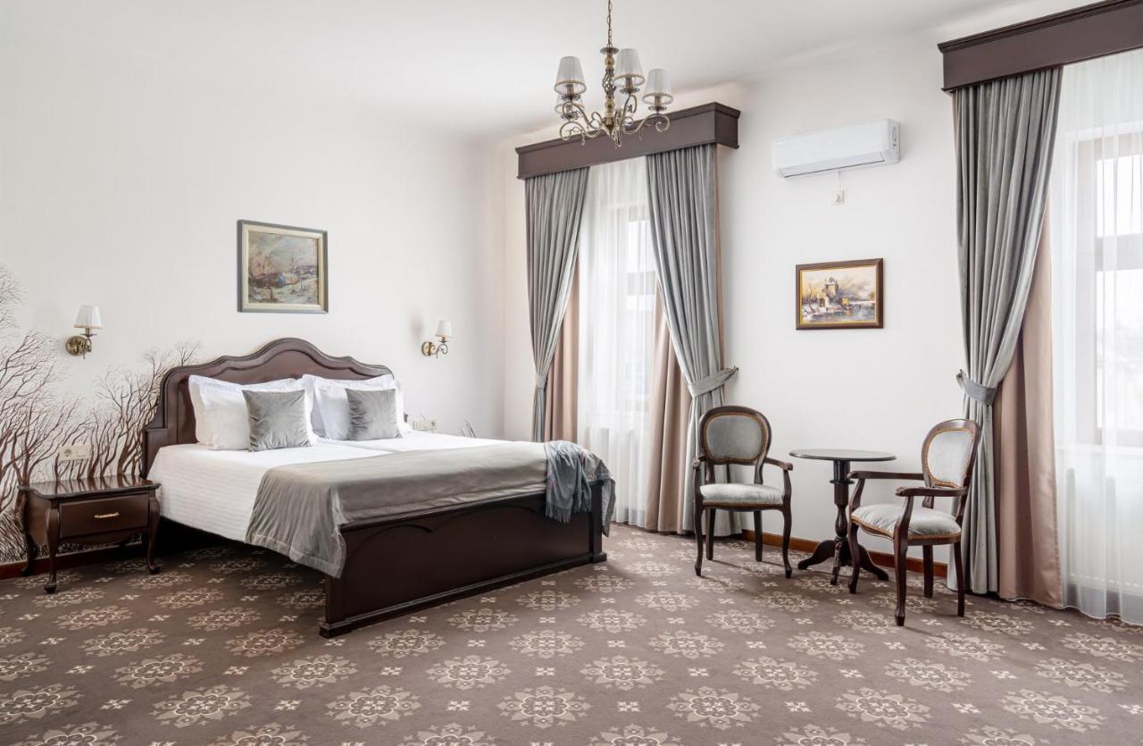 Hotel Leul De Aur Sebeş المظهر الخارجي الصورة