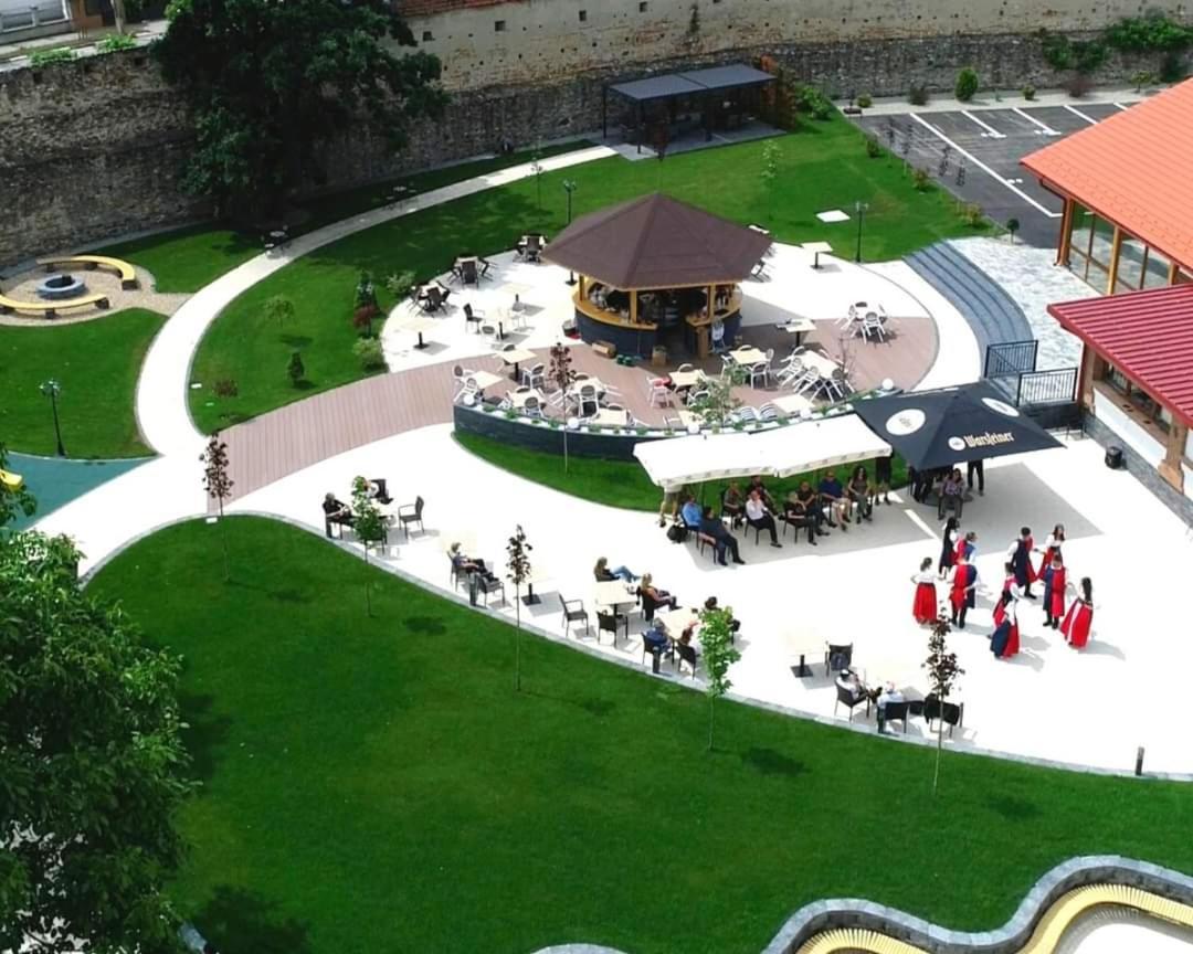 Hotel Leul De Aur Sebeş المظهر الخارجي الصورة